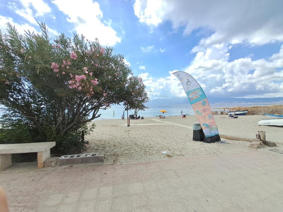 La Rosa Dei Venti Lägenhet Reggio di Calabria Exteriör bild